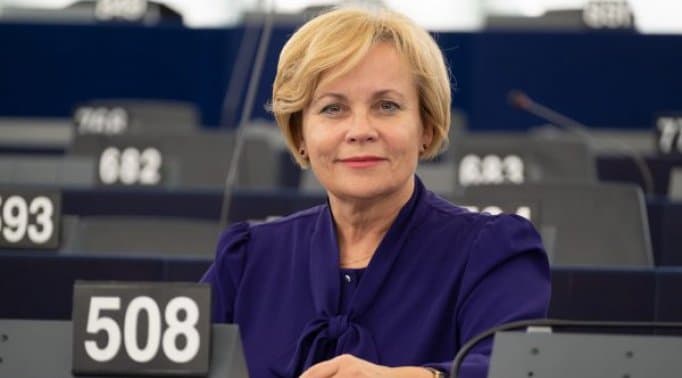 რასა იუკნევიჩიენე – თუ “ქართულ ოცნებას” არ ესმის რას ნიშნავს დეოლიგარქიზაცია, მე მათ ავუხსნი – ეს ნიშნავს დებიძინიზაციას, ან დეივანიშვილიზაციას