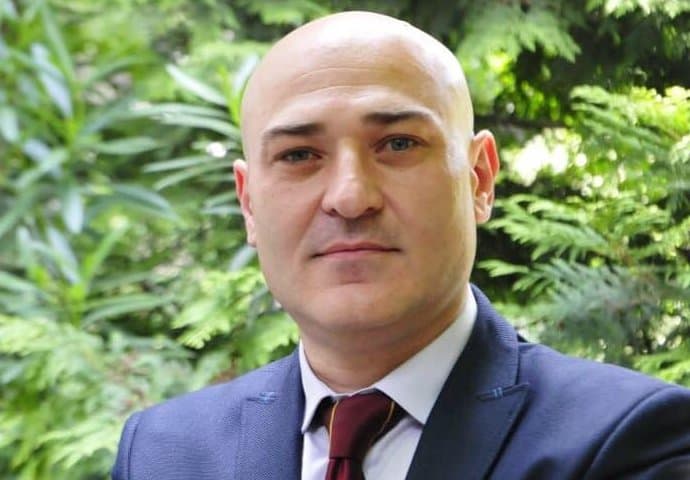 Frontnews image description