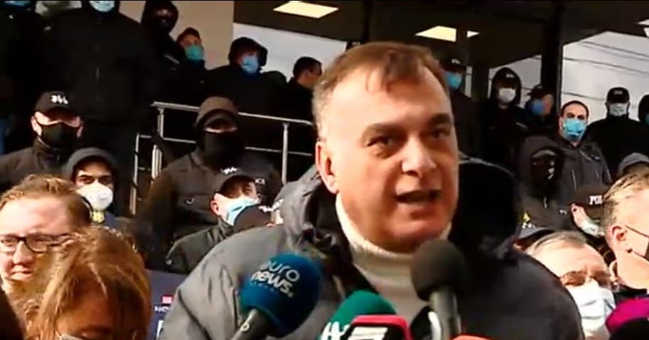 Frontnews image description