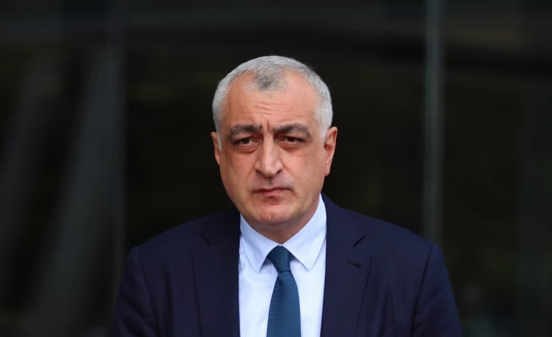 Lelo opposition leader announces defamation suit against ruling party head