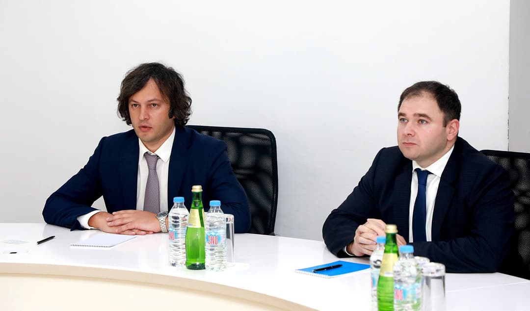 ირაკლი კობახიძე და ნიკოლოზ სამხარაძე ევროკავშირის ახალ ელჩს შეხვდნენ