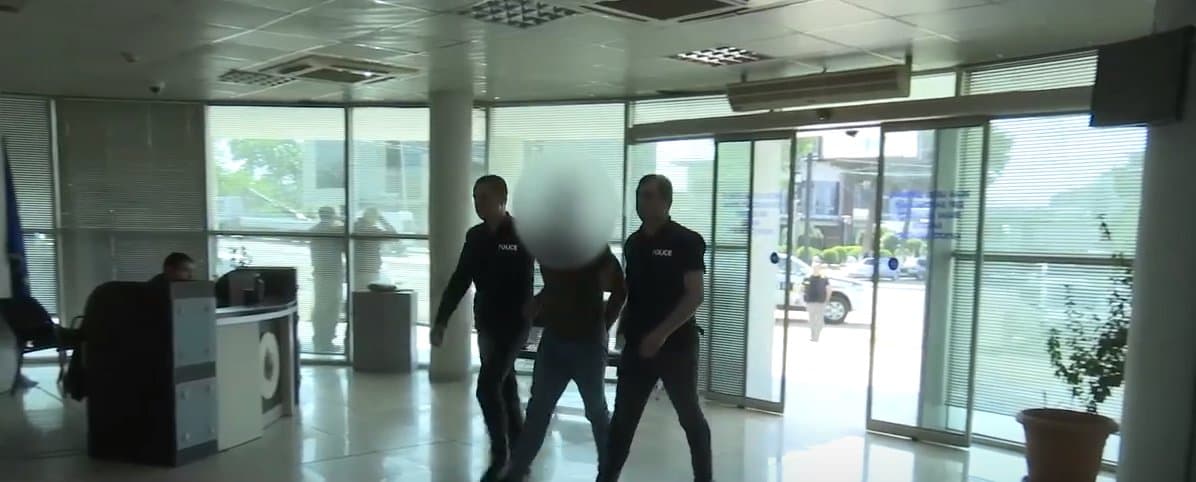 Frontnews image description