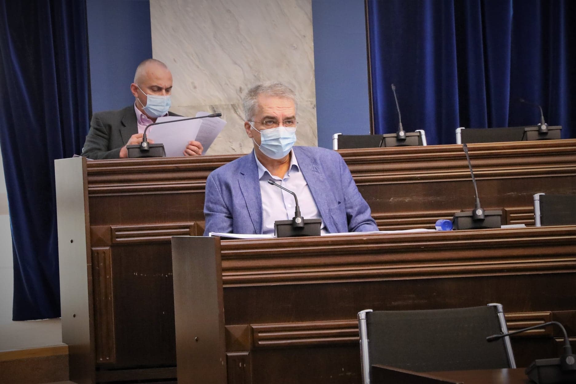 Frontnews image description