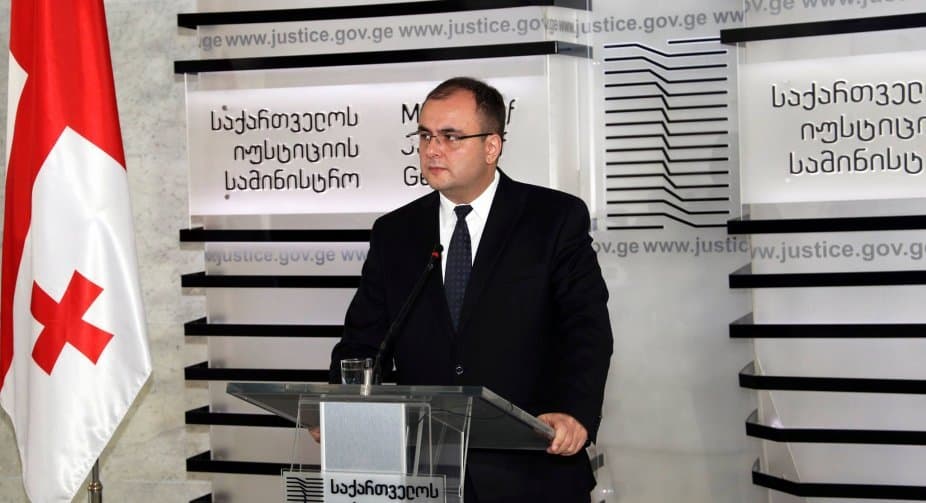 რატი ბრეგაძე – მაქსიმალურად ვიკავებთ თავს, იქ შევიდნენ ამჟამად პირები, რომლებსაც კანონმდებლობით არ აქვთ შესვლის უფლება