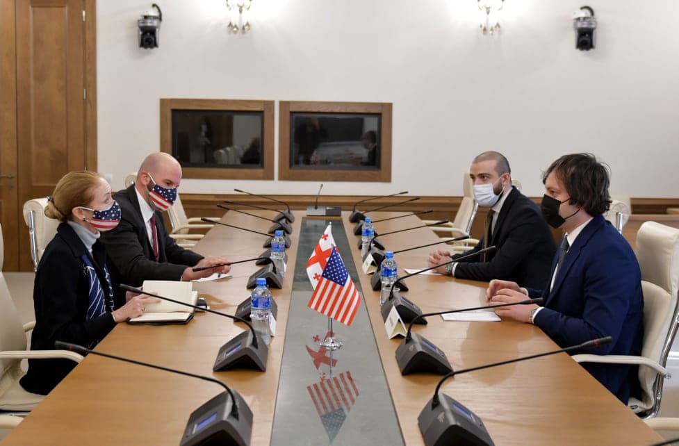 ირაკლი კობახიძე კელი დეგნანს შეხვდა