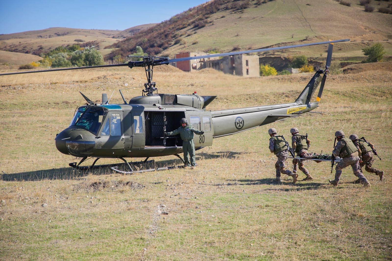 Frontnews image description