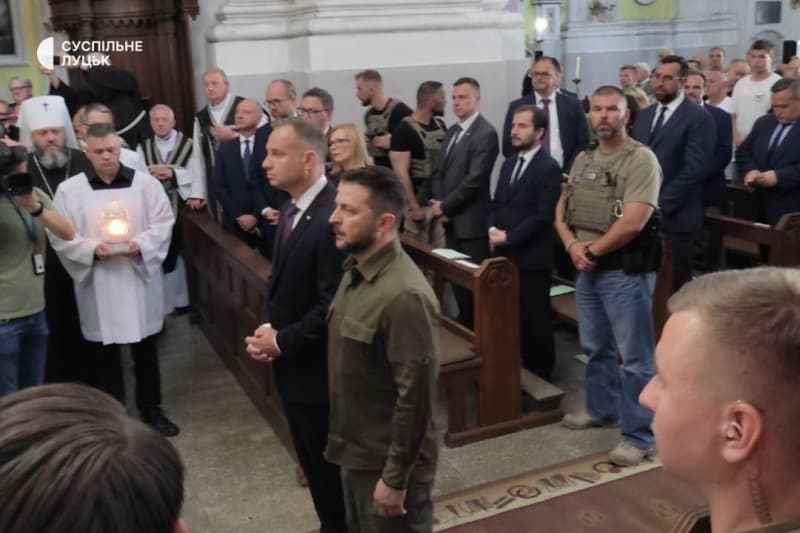 ზელენსკი და დუდა ერთმანეთს ლუცკში შეხვდნენ