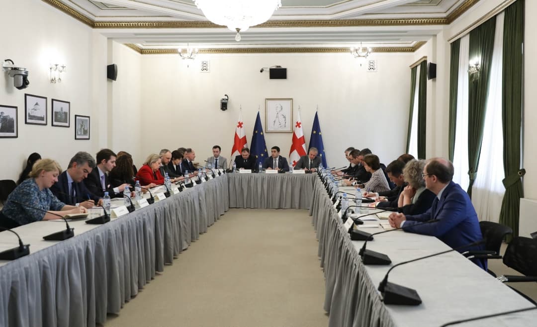 შალვა პაპუაშვილი – აბსურდამდე მიდის ეს დისკუსია და გასაგებია, რომ არის მცდელობა დისკუსიის სტიგმატიზების