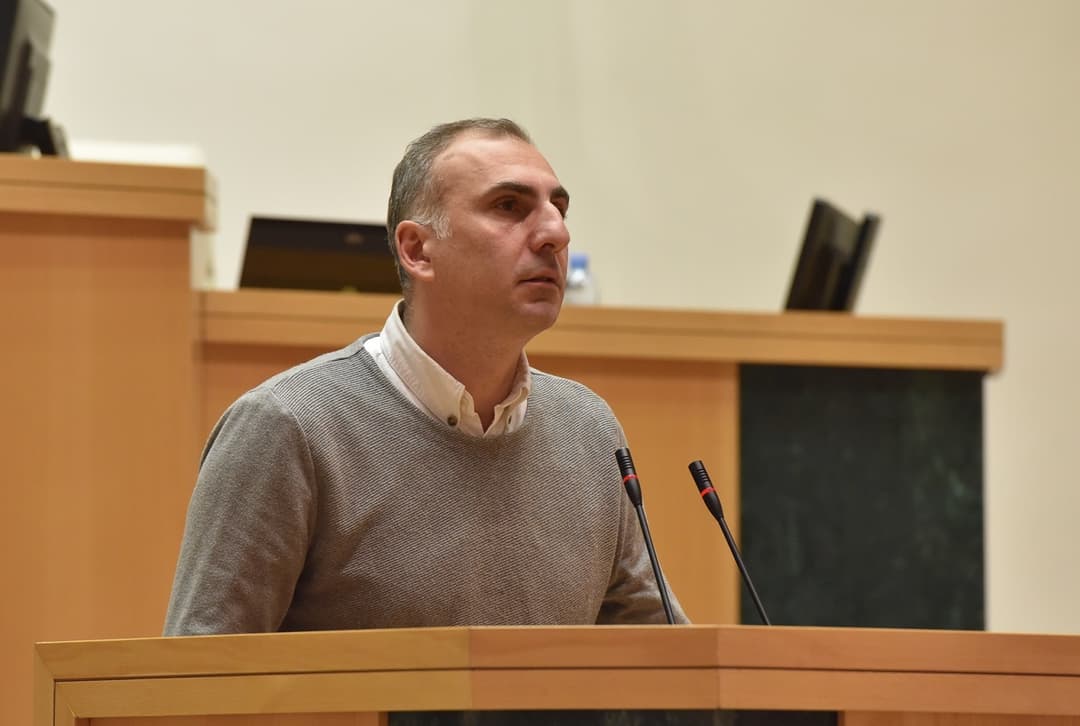 ალეკო ელისაშვილი – გამჭვირვალობა თუ უნდათ, ღარიბაშვილის ქონება შეისწავლონ, ასი ათასიანი საათები ციდან ჩამოვარდა თუ წერომ მიუტანა