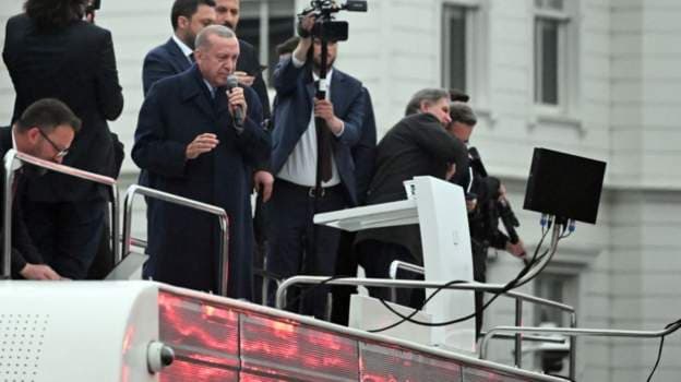 ერდოღანი – ნახვამდის ქემალ