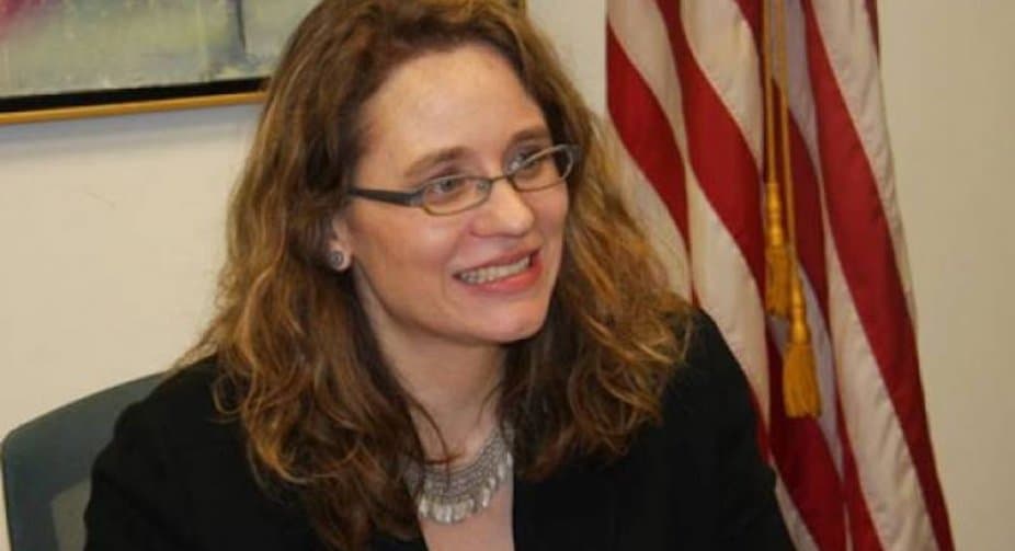 აშშ-ის სახელმწიფო მდივნის მოადგილის თანაშემწე “ქართული ოცნების” წევრებს ხვდება