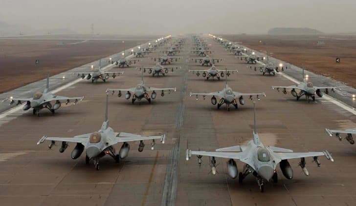 Newsweek წერს, რომ F-16-ები სავარაუდოდ, უკვე უკრაინაშია, უკრაინის საჰაერო ძალები ინფორმაციას უარყოფს