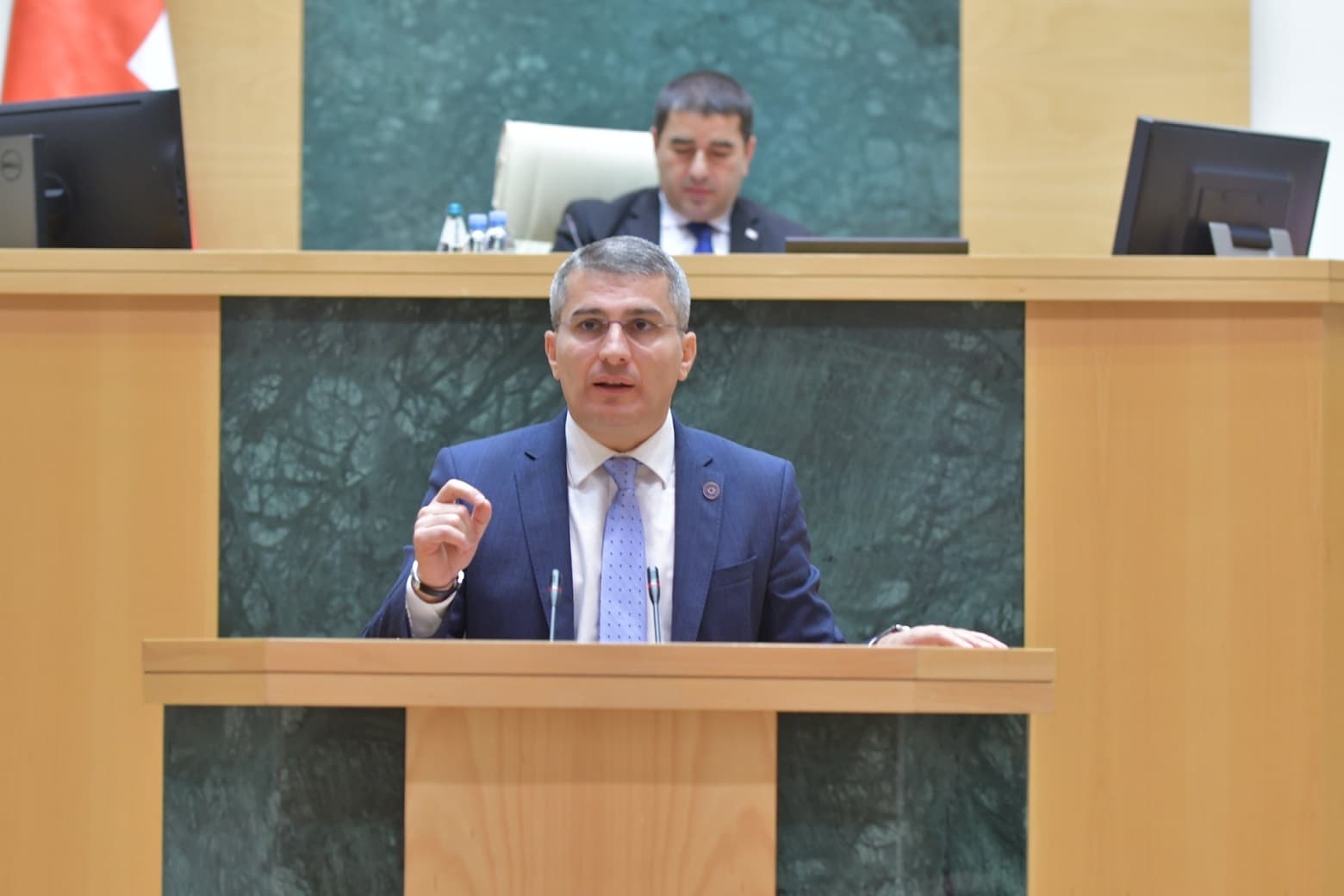 Frontnews image description