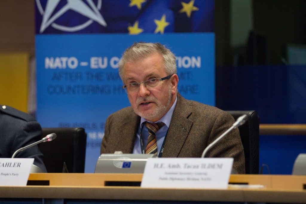 Frontnews image description