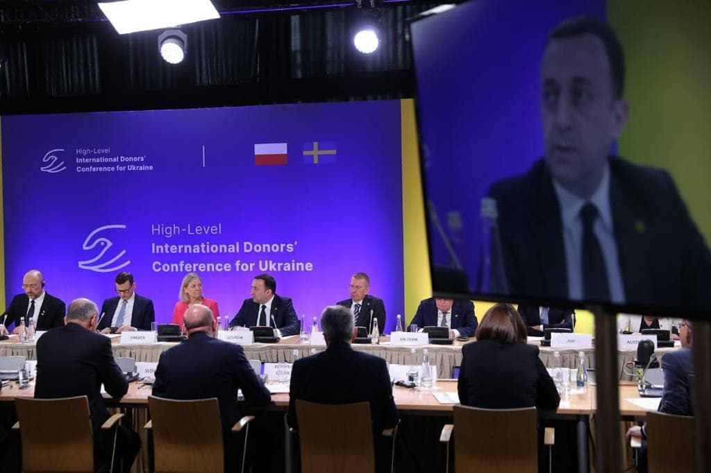 Frontnews image description