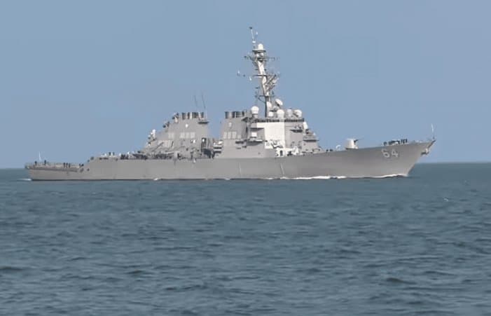 აშშ-ში აცხადებენ, რომ წითელ ზღვაში გემებზე თავდასხმა ირანის მხარდაჭერით განხორციელდა