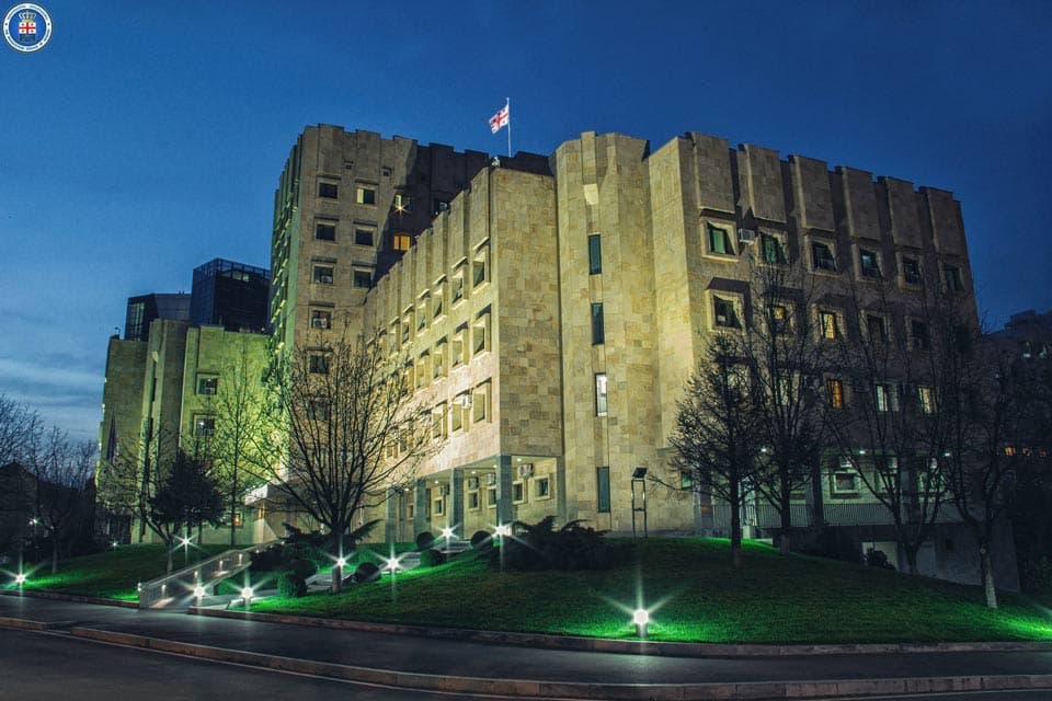 ორი არასრულწლოვნის მიმართ განხორციელებული გარყვნილი ქმედების ფაქტზე ბრალდებულს 8-წლიანი პატიმრობა მიესაჯა