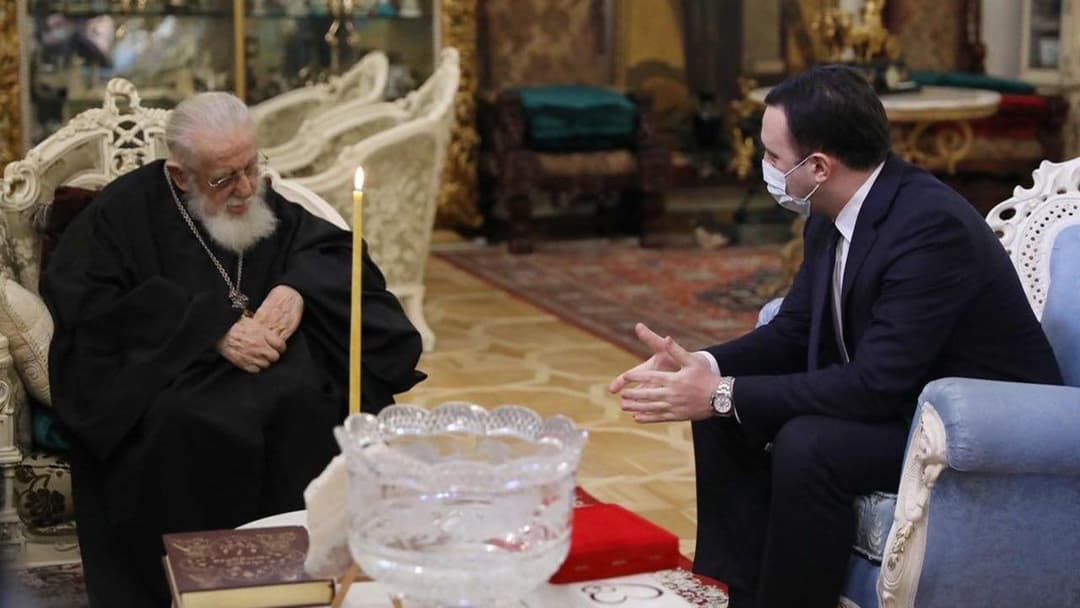 ირაკლი ღარიბაშვილი – ჩვენს სულიერ მამას ვულოცავ აღსაყდრებიდან 44-ე წელს და ხანგრძლივ სიცოცხლეს ვუსურვებ ჩვენი ხალხისა და ქვეყნის საკეთილდღეოდ