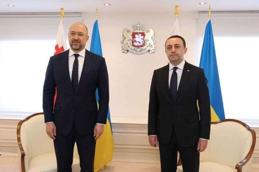 Frontnews image description