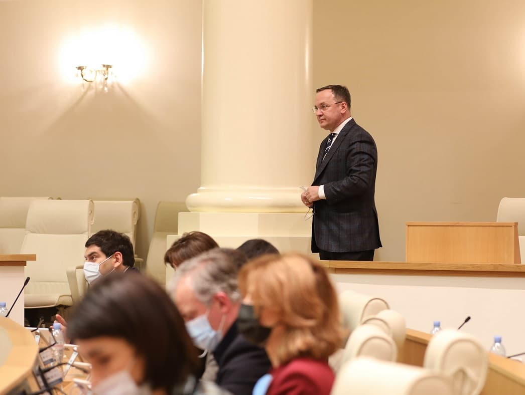 პარლამენტმა გიორგი ცაგარეიშვილისთვის პარლამენტის წევრის უფლებამოსილების ცნობას მხარი დაუჭირა