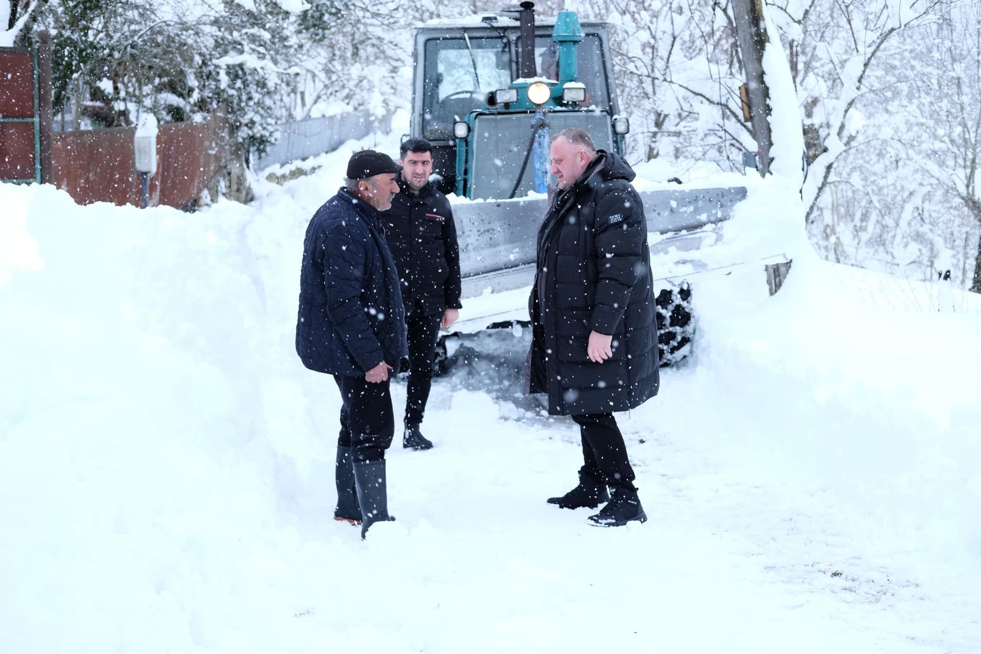 Frontnews image description