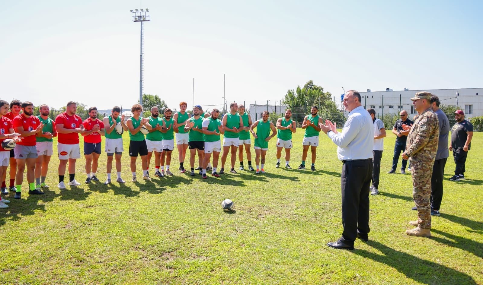 Frontnews image description