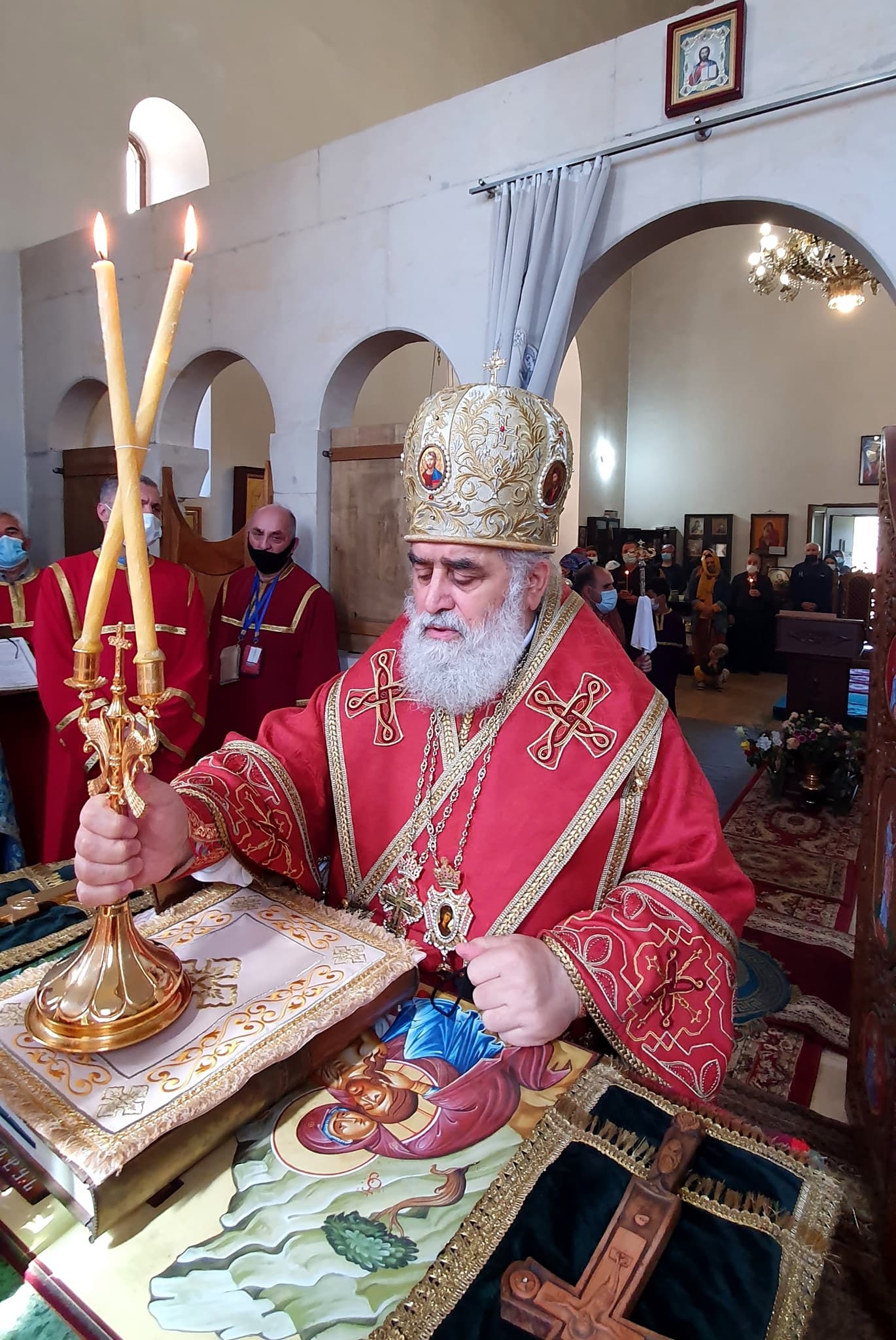 Frontnews image description