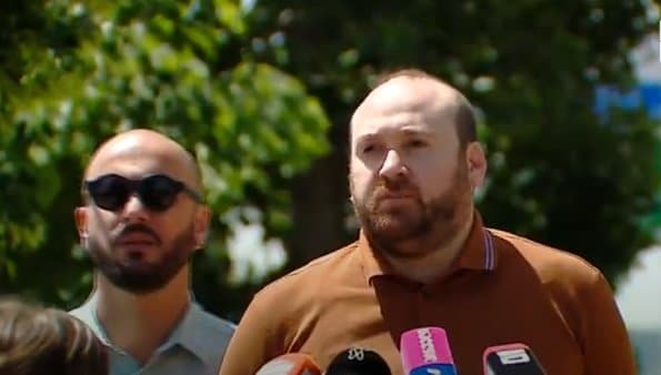 Frontnews image description