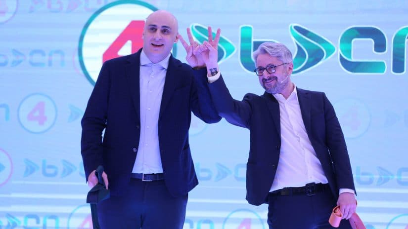 პარტია “ახალი” პრეზიდენტის “ქართულ ქარტიას” უერთდება