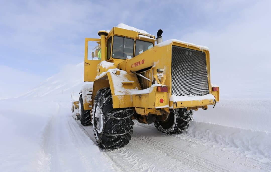 გართულებული მეტეოროლოგიური პირობების გამო საავტომობილო გზებზე შეზღუდვები მოქმედებს