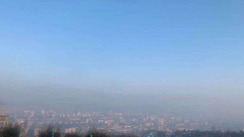 თბილისსა და საქართველოს ზოგიერთ რაიონში ატმოსფერულ ჰაერში მყარი ნაწილაკების შემცველობის მატება ფიქსირდება