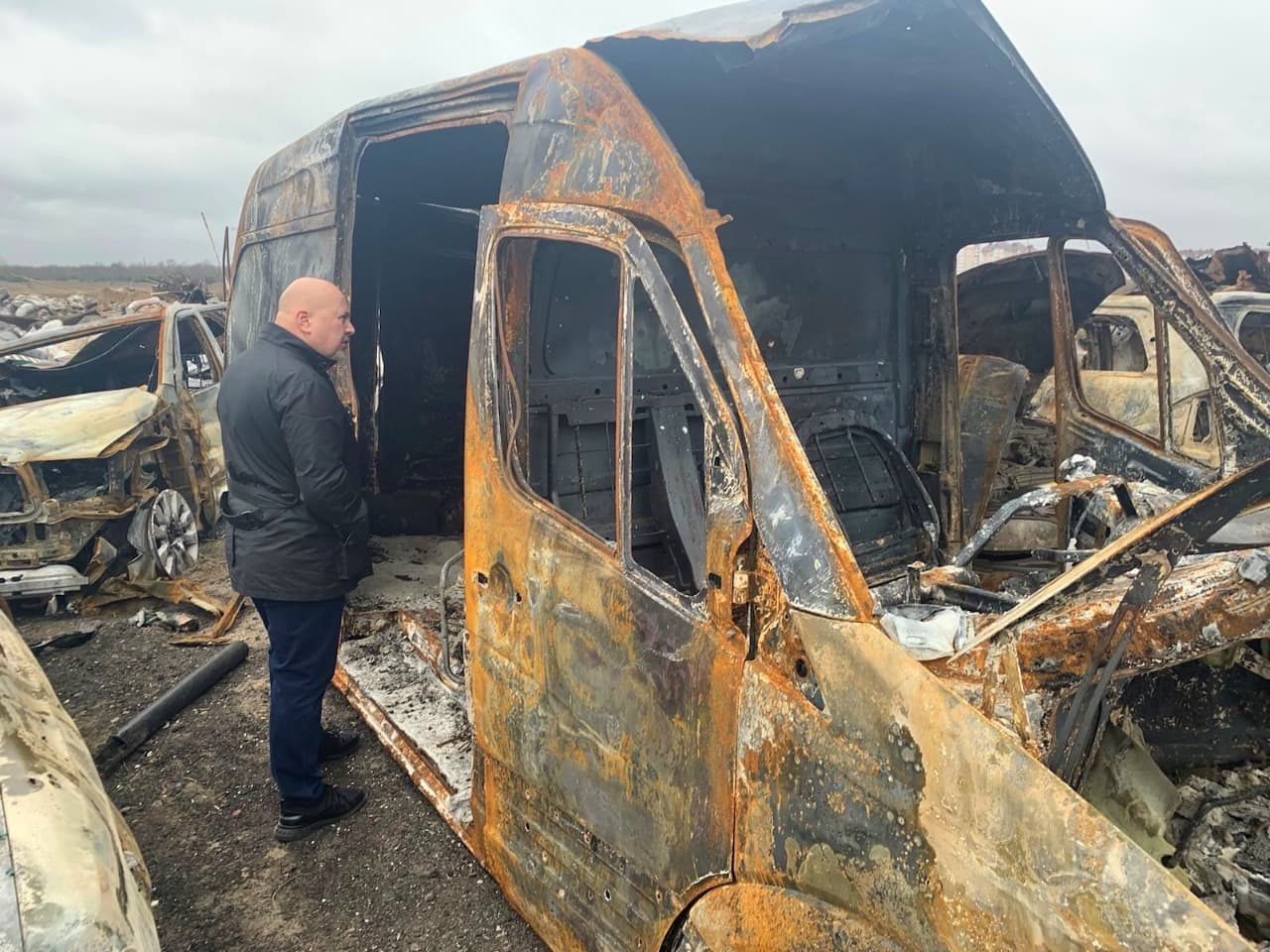 Frontnews image description