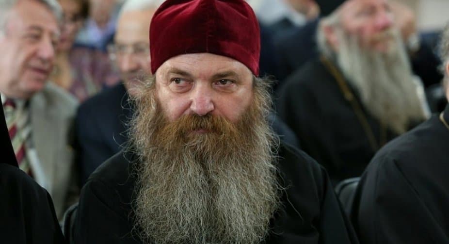 მეუფე იაკობი – ჩვენებსაც მოვუწოდებ, ჭკვიანად იყვნენ, ზედმეტად ნურავის ნუ დავიცავთ