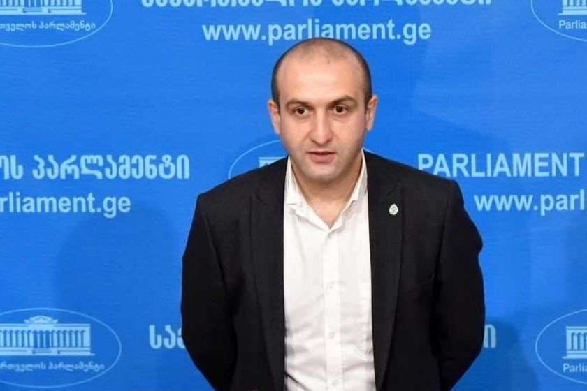 Saakashvili behind Kyiv’s sanctions on Ivanishvili’s entourage, not war – opposition MP Khvichia