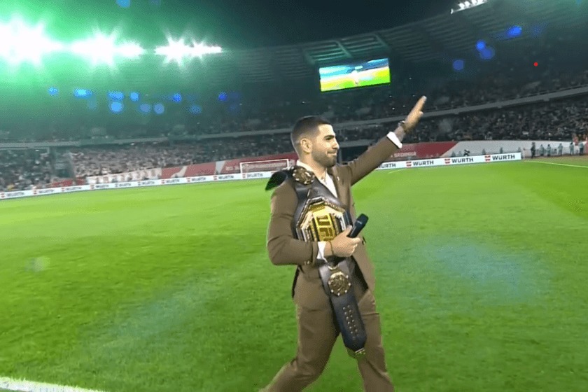 ილია თოფურიამ “დინამო არენაზე” საჩემპიონო ქამარი წარადგინა