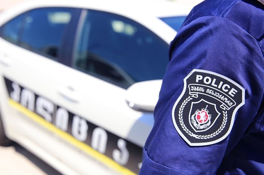 თაღლითობის ფაქტზე ტყიბულის რაიონული სამმართველოს უბნის ინსპექტორ-გამომძიებელი დააკავეს