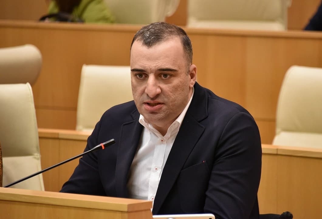 რატი იონათამიშვილი – არაფორმალურად ბიძინა ივანიშვილი უკვე დასანქცირებულია და მისთვის მსგავსი საკითხებით შანტაჟს აზრი არ აქვს