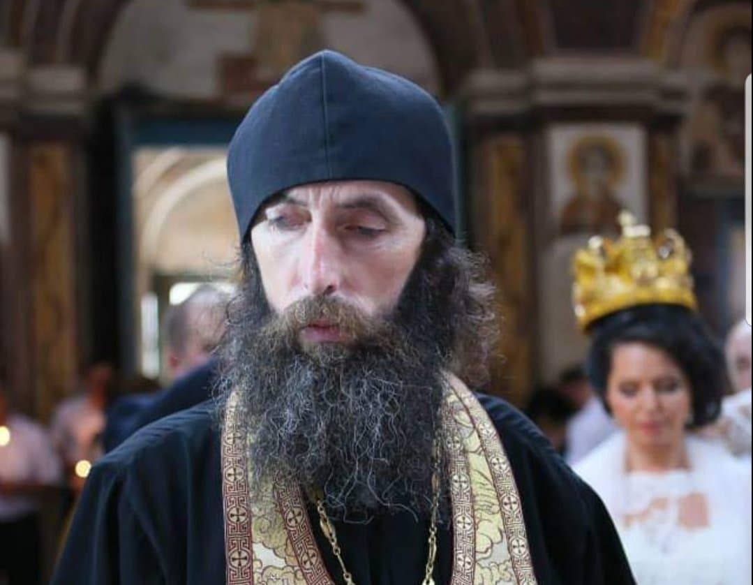 Frontnews image description