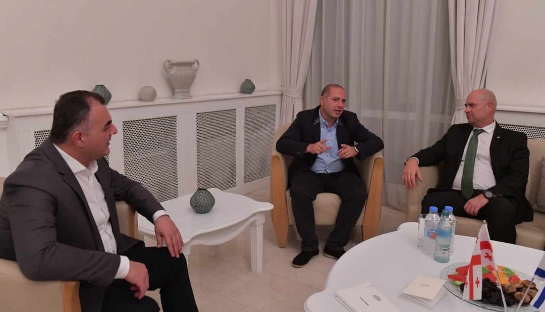 საქართველოში ისრაელის სახელმწიფოს ქნესეთის (პარლამენტის) სპიკერის ამირ ოჰანას ოფიციალური ვიზიტი დაიწყო
