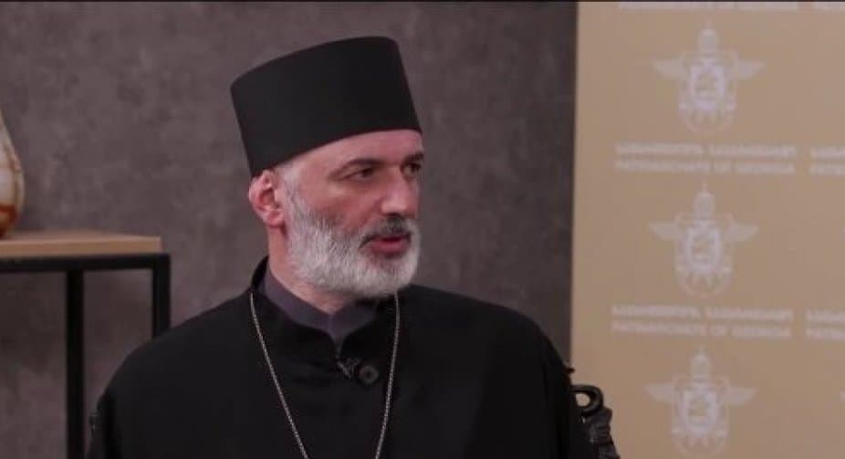 დეკანოზი ანდრია ჯაღმაიძე – გვახსოვს სამოქალაქო ომის დღეები, ოჯახების დაყოფა, ძმების დაპირისპირება,  დღეს ურთიერთგაუტანლობა იმაზე ნაკლები არაა