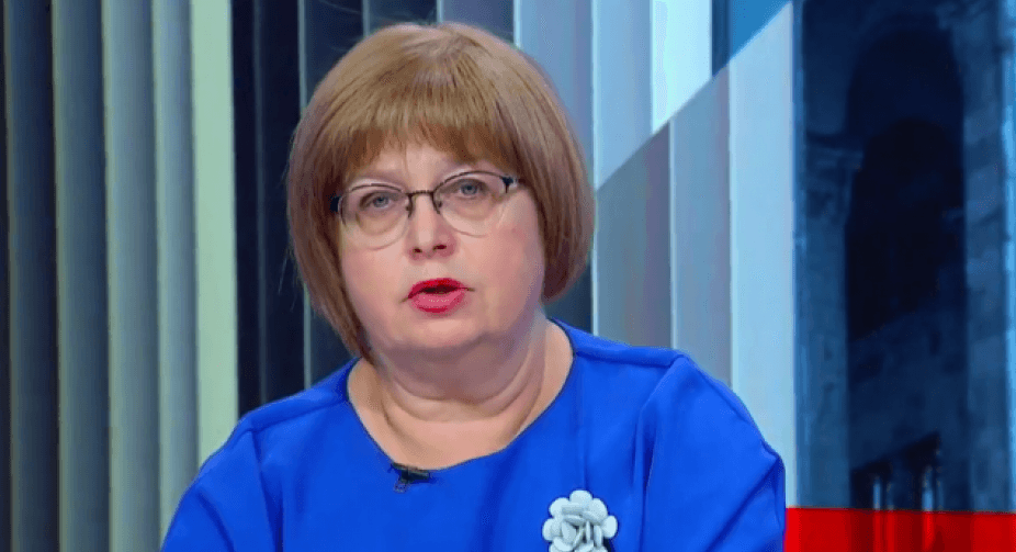 ლელა ჯეჯელავა – ჩვენი პრემიერ-მინისტრი ან პრეზიდენტი მაინც უნდა ყოფილიყო გუშინ იქ, სადაც 4 ქვეყნის პრეზიდენტი იყო