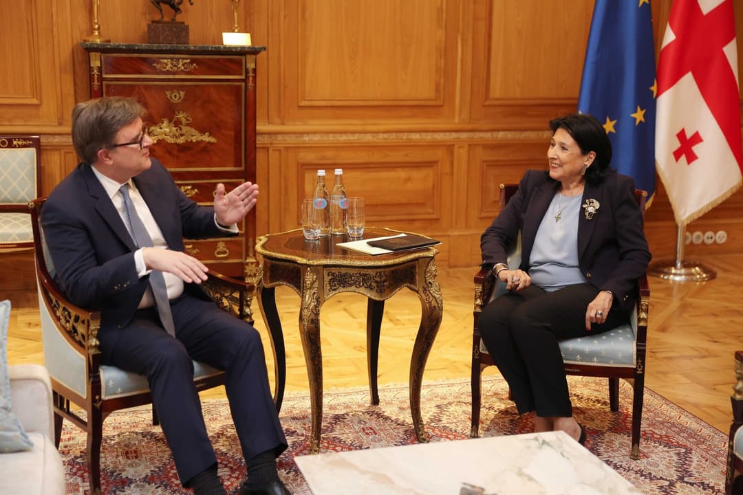 სალომე ზურაბიშვილის და ჯიმ ო’ბრაიენის პირისპირ შეხვედრა დაგეგმილზე დიდხანს გაგრძელდა