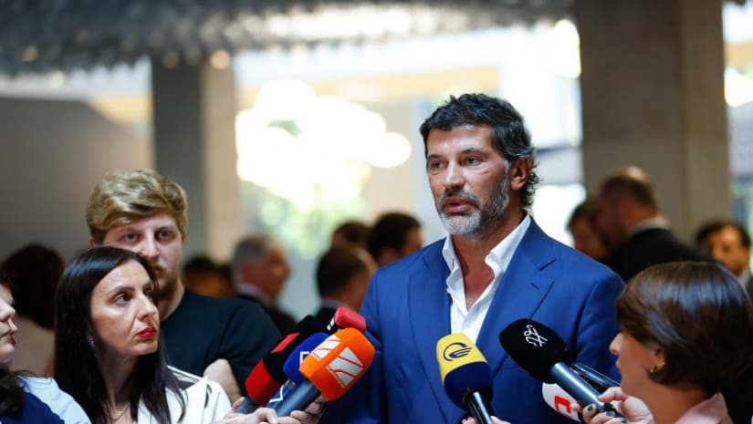 კახა კალაძე – ისინი არიან თაღლითები, რა მნიშვნელობა აქვს, სენატორი იყოს, ვინც არ უნდა იყოს