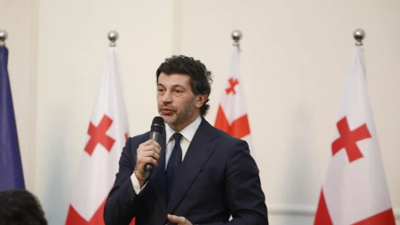 კახა კალაძე – მეგობრებო, მეც ნუ დამიჯერებთ, წაიკითხეთ კანონი და გააკეთეთ ანალიზი