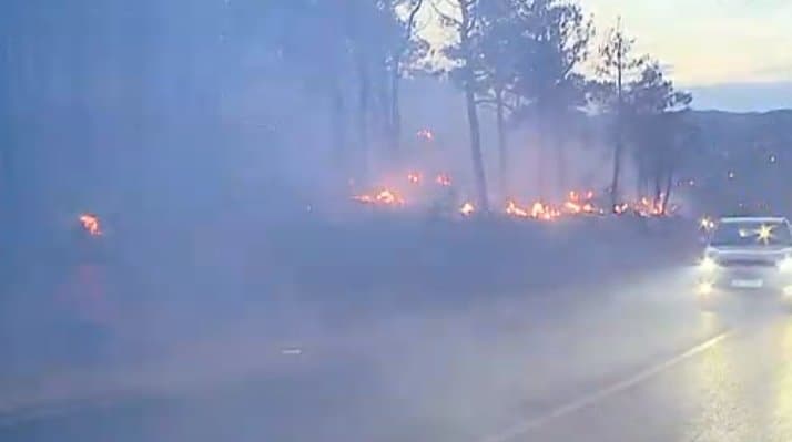 Frontnews image description