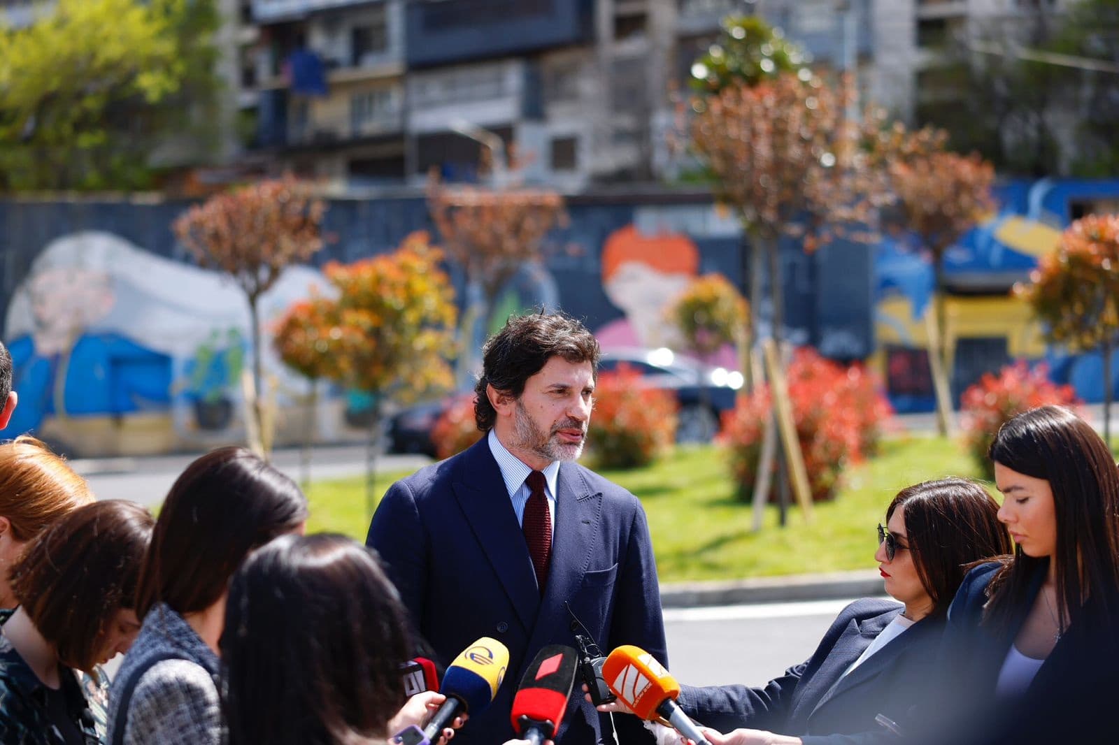 Frontnews image description