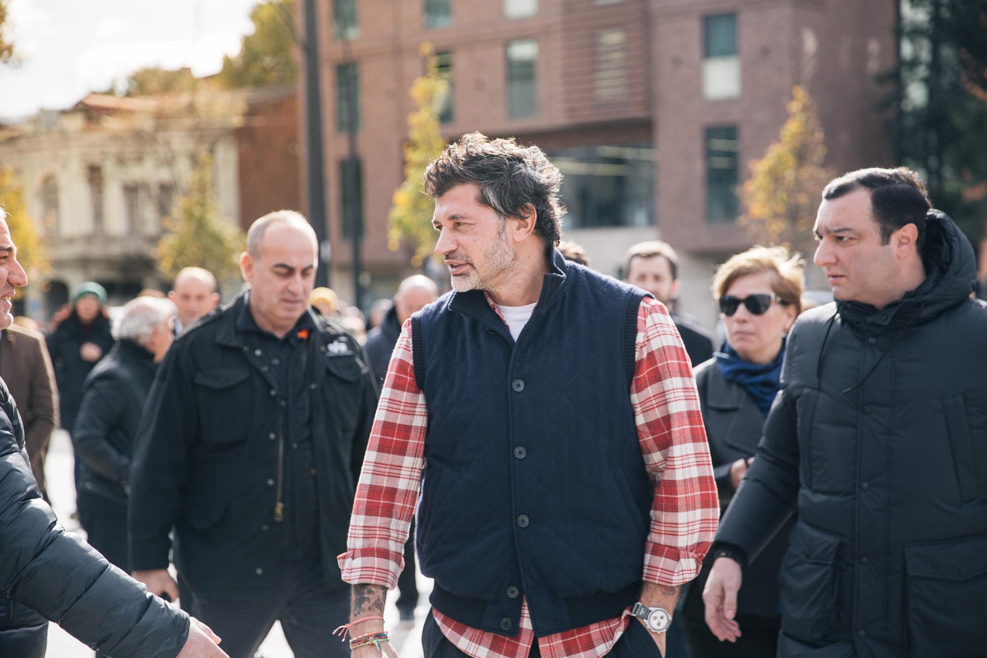 Frontnews image description