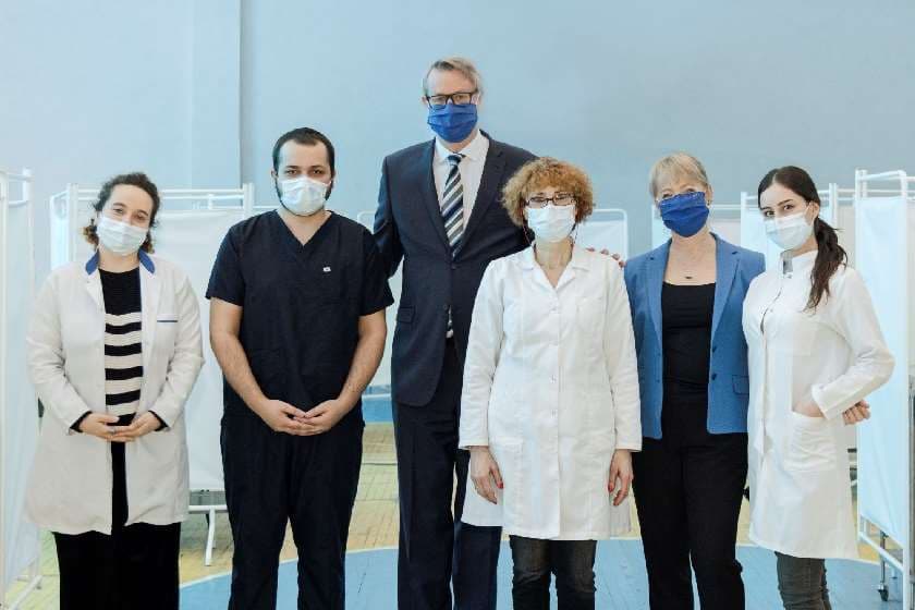 Frontnews image description