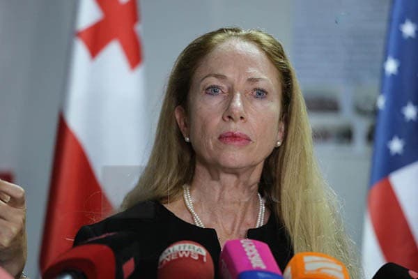 კელი დეგნანი – იმედგაცრუებული ვარ, რომ ზოგიერთი მედიასაშუალება არ იყო მიწვეული