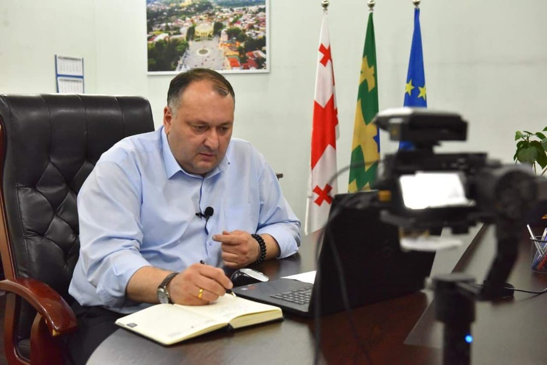 იოსებ ხახალეიშვილი – აუცილებლად გავაგრძელებთ ფასადების რეაბილიტაციის პროგრამას ქალაქის იერ-სახის შესანარჩუნებლად